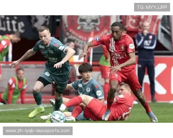 荷甲球队战胜意甲球队：荷甲球队对抗意甲球队的历史与战绩